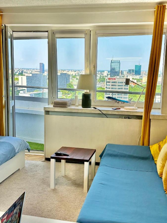 Sun Clima/Ac Metro X2 Fast Wifi 500 Mbs 70'Tv Netflix Appletv Hbo Apartment Warsaw Ngoại thất bức ảnh